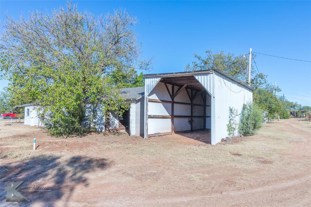 405 South Hinton Street Benjamin, TX 79505 - Photo 29 of 40 View of pole building