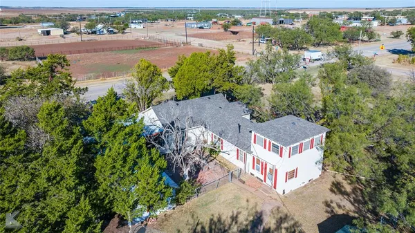 $129,900 | 405 South Hinton Street, Benjamin, TX 79505
