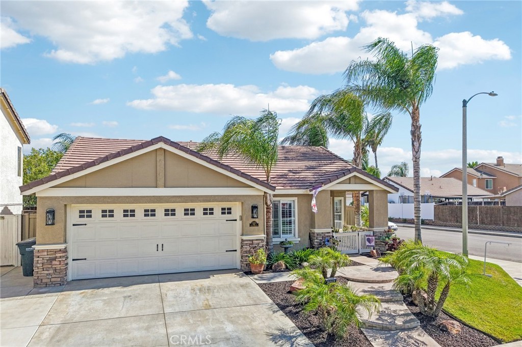 1201 Lilac Ridge Drive Perris, CA 92571 - Photo 4 of 50