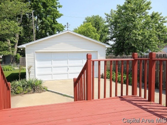 1337 East Black Avenue Springfield, IL 62702 - Photo 10 of 13