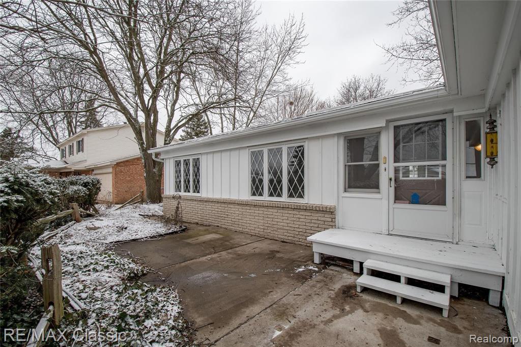 22734 Chestnut Tree Novi, MI 48375 - Photo 3 of 30
