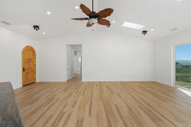 $950,000 | 31840 Wrightwood Road, Bonsall, CA 92003