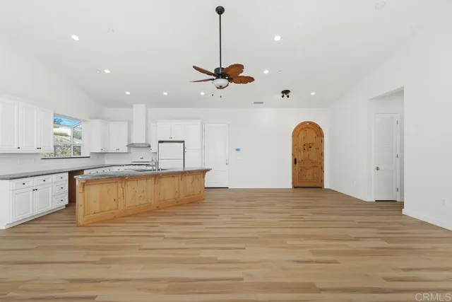 $950,000 | 31840 Wrightwood Road, Bonsall, CA 92003