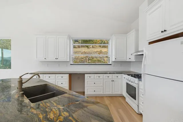 $950,000 | 31840 Wrightwood Road, Bonsall, CA 92003