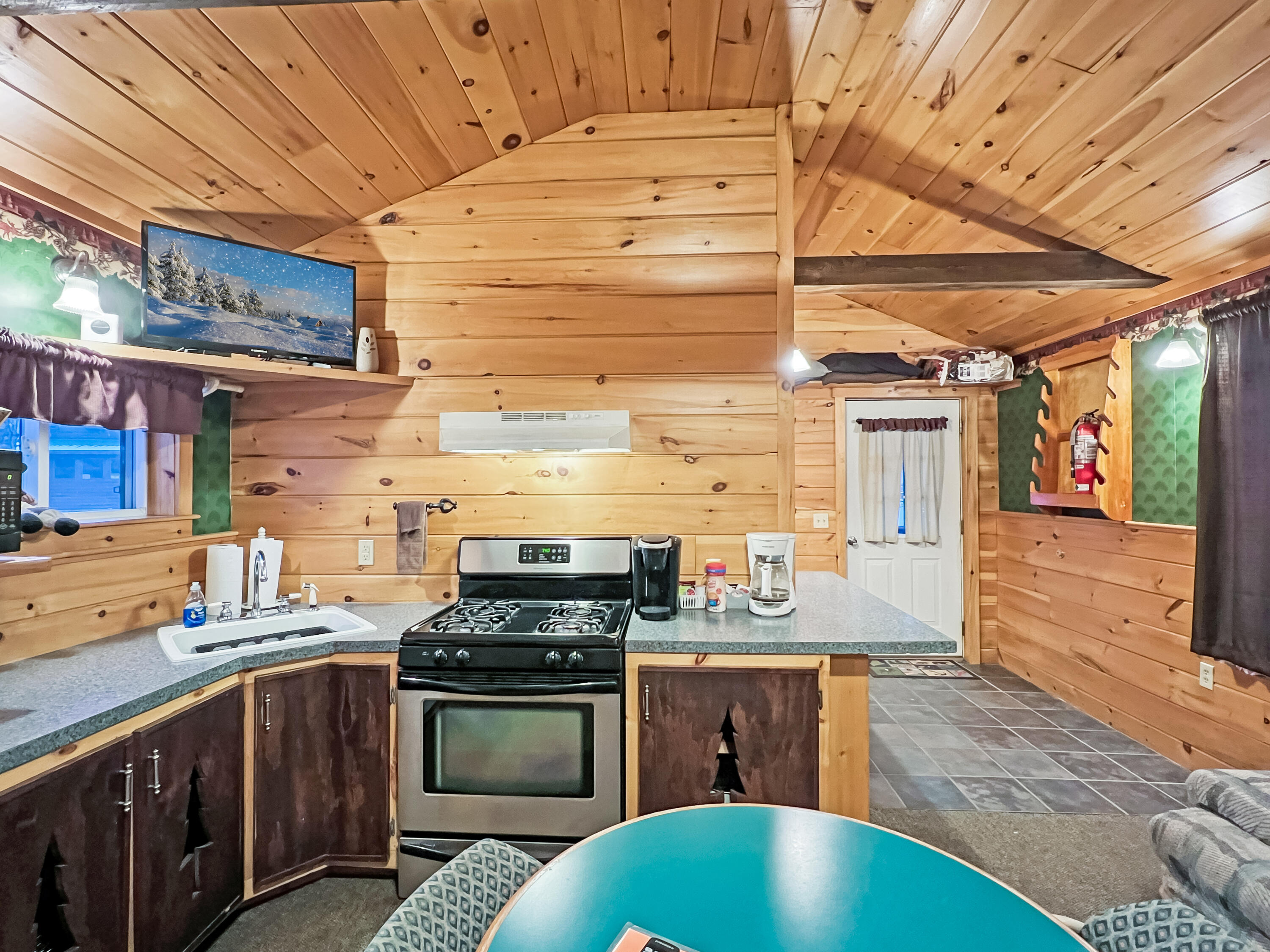 125 Russell Road Brownville, ME 04414 - Photo 18 of 21 7de5355e32e017f83d92299a8c2490b08558b0a8