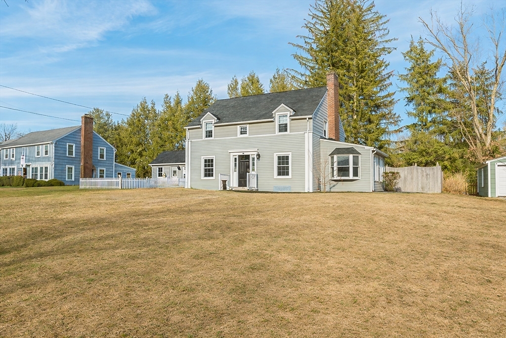 87 Bridle Path Road Springfield, MA 01118 - Photo 4 of 35