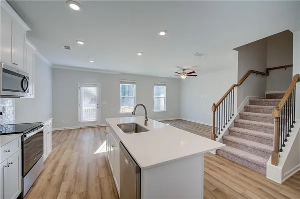 $284,260 | 8171 Tiger Way, Riverdale, GA 30296