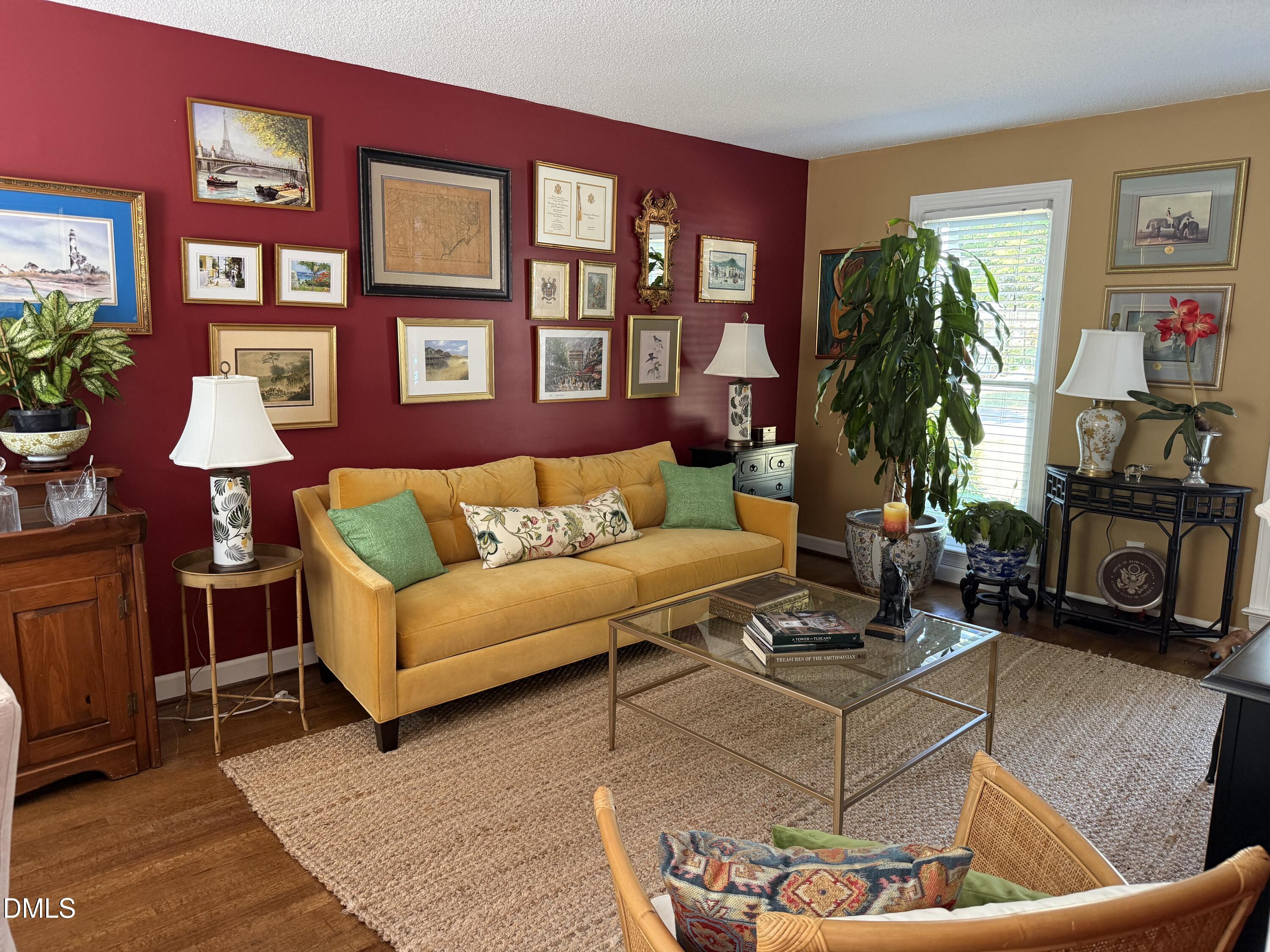 807 Temple Street Raleigh, NC 27609 - Photo 7 of 10