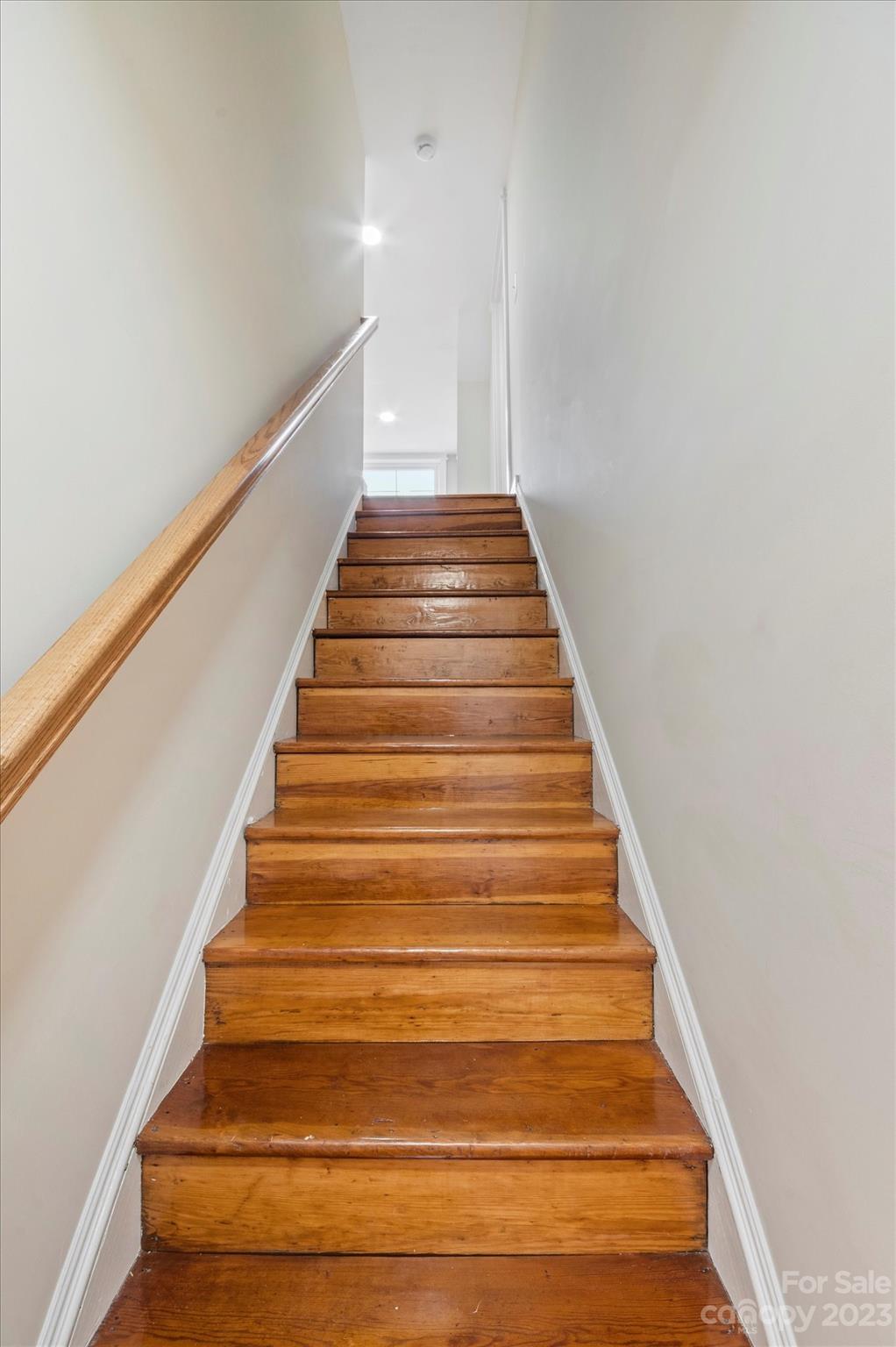 969 Peniel Road Columbus, NC 28722 - Photo 25 of 32 a view of entryway