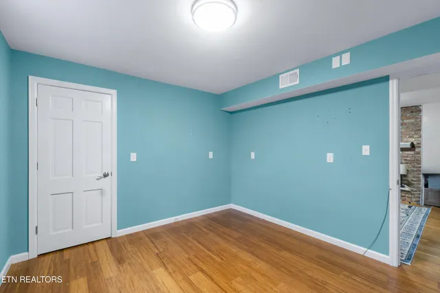 $580,000 | 204 Anderson Drive, Knoxville, TN 37920