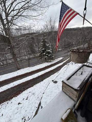 $199,000 | 511 Highway 25, Topsham, VT 05086