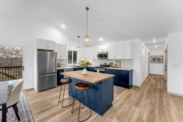 $359,900 | 5069 Dio Drive Northeast, Cedar Springs, MI 49319