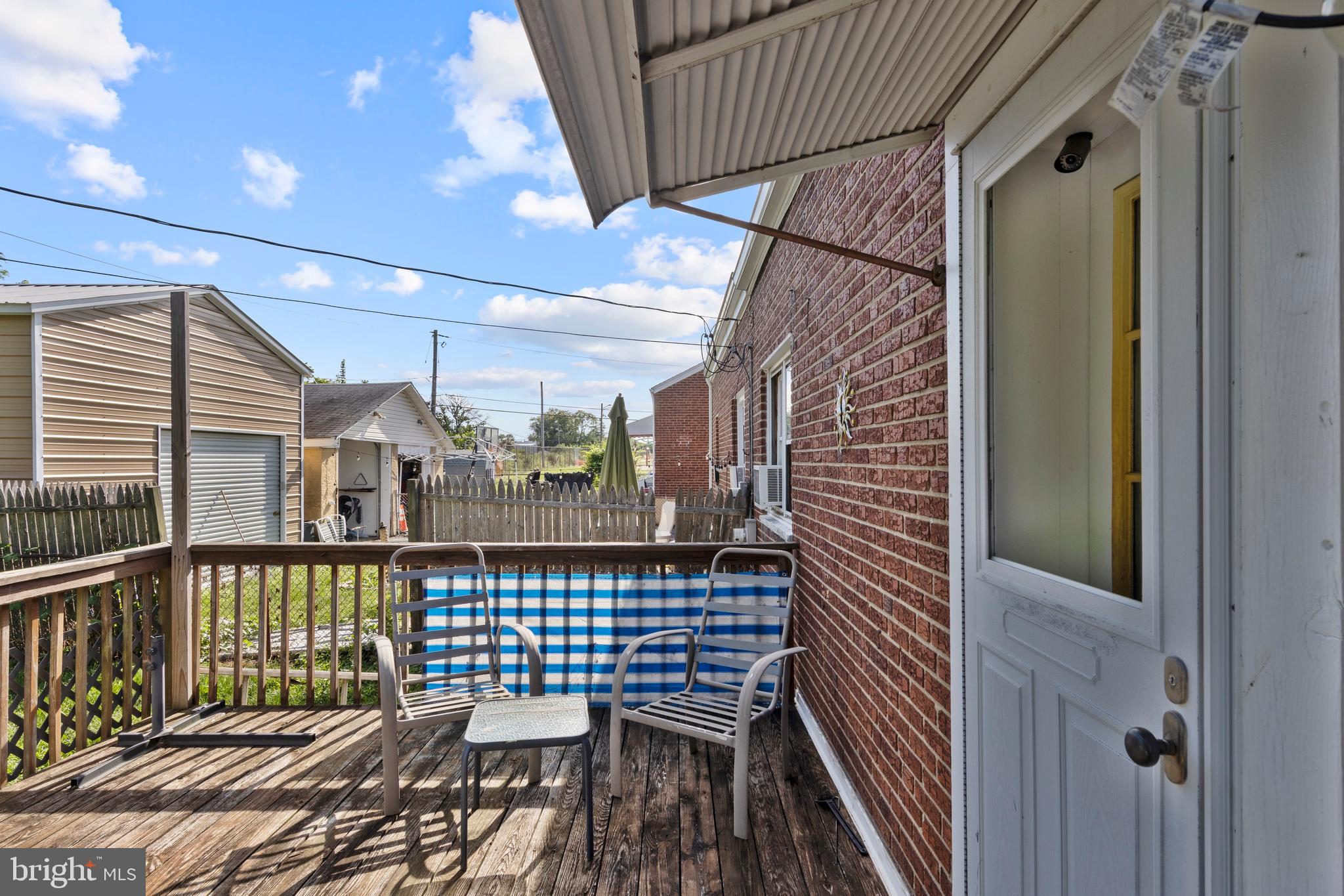 957 Kingsman Road Upper Chichester, PA 19061 - Photo 16 of 17 Rear Deck