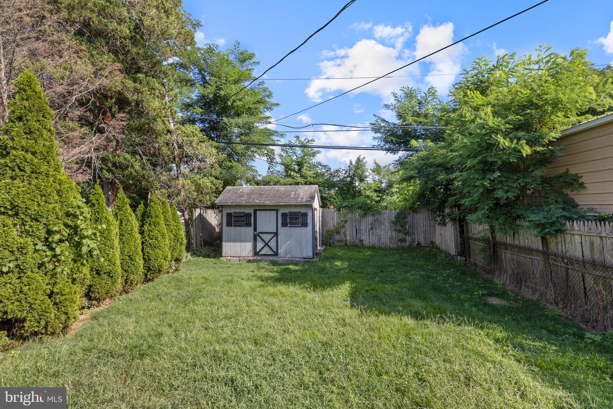 957 Kingsman Road Upper Chichester, PA 19061 - Photo 17 of 17