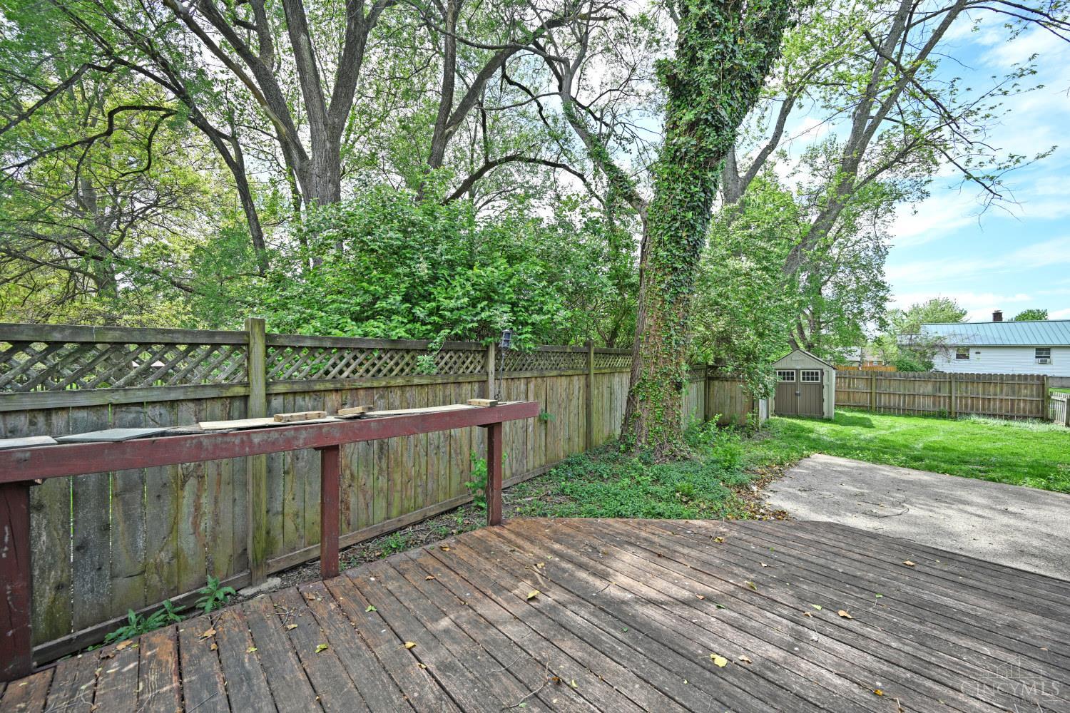 8265 Forest Road Cincinnati, OH 45255 - Photo 30 of 34