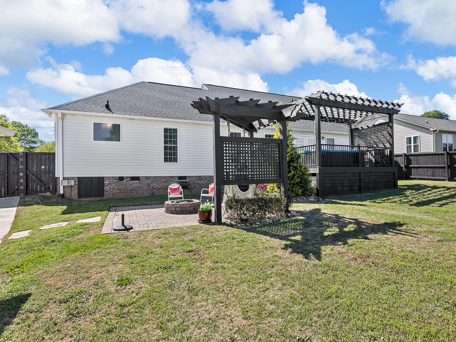 208 Lamp Post Road Inman, SC 29349 - Photo 29 of 34