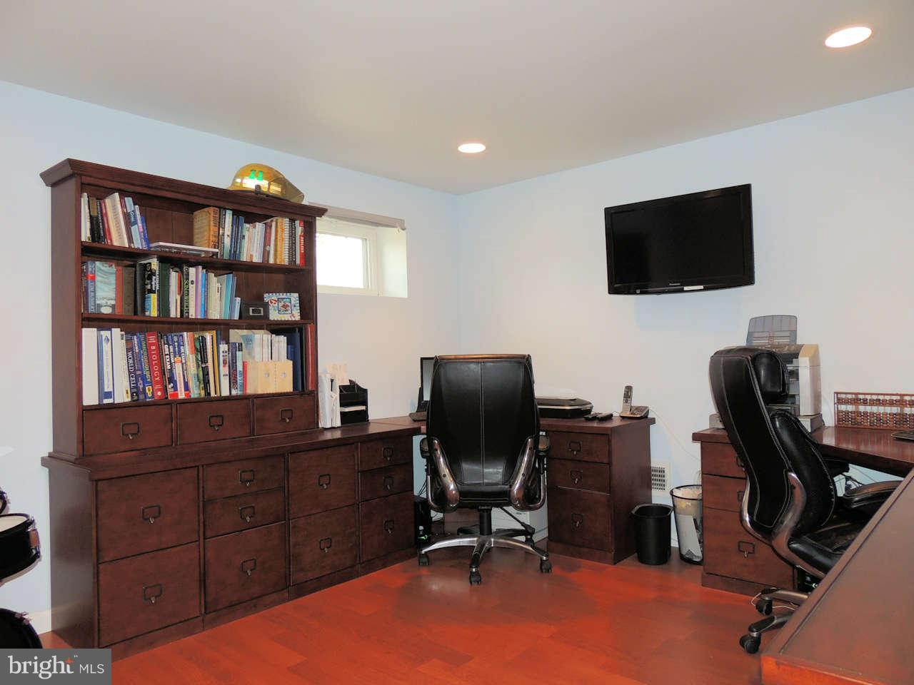 1910 Longmead Road Silver Spring, MD 20906 - Photo 17 of 27 Study
