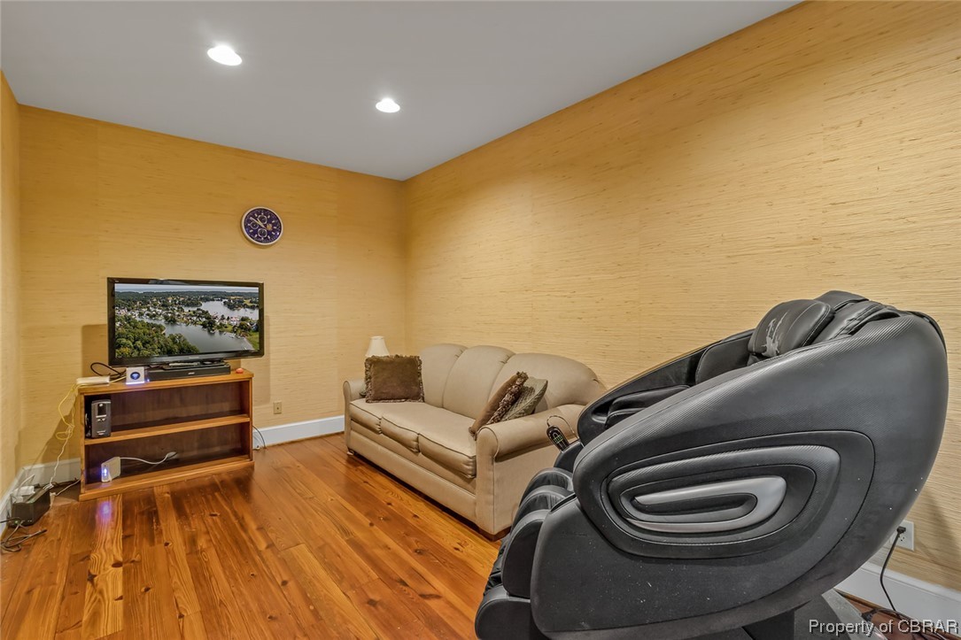 292 Crowder Point Drive Reedville, VA 22539 - Photo 23 of 50 Office/bonus room