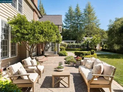 $5,458,800 | 295 Barrington Lane, Alamo, CA 94507