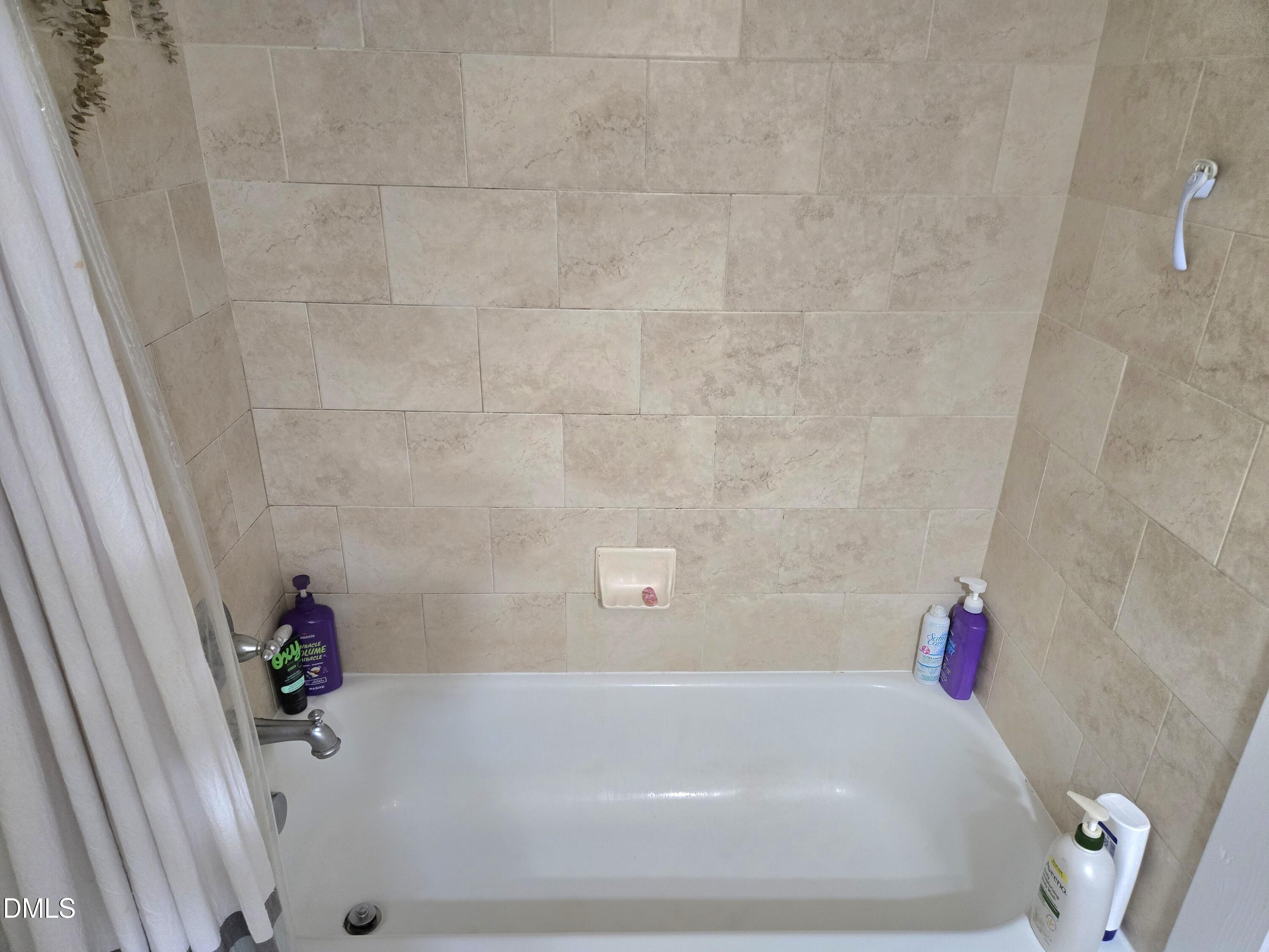 1107 Mordecai Drive Raleigh, NC 27604 - Photo 9 of 14 1000034404
