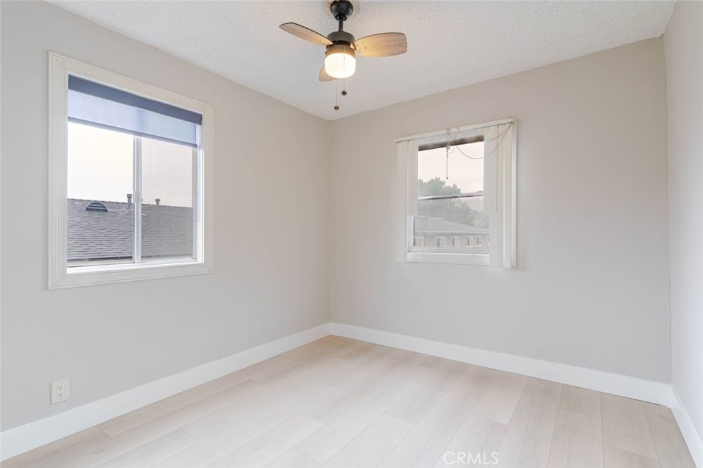 7137 Greeley Street, Unit 7 Tujunga, CA 91042 - Photo 13 of 17