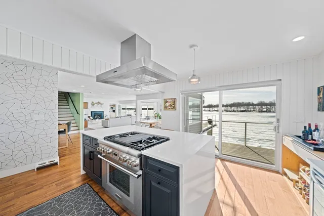 $2,999,995 | 141 Edgewater Road, Hull, MA 02045