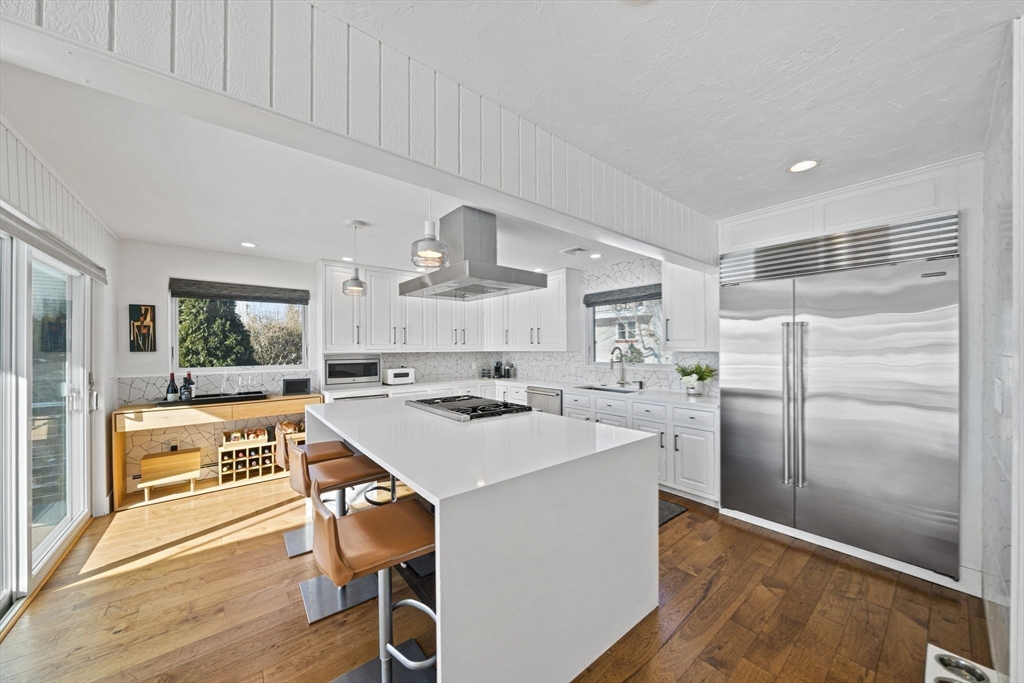 141 Edgewater Road Hull, MA 02045 - Photo 16 of 42