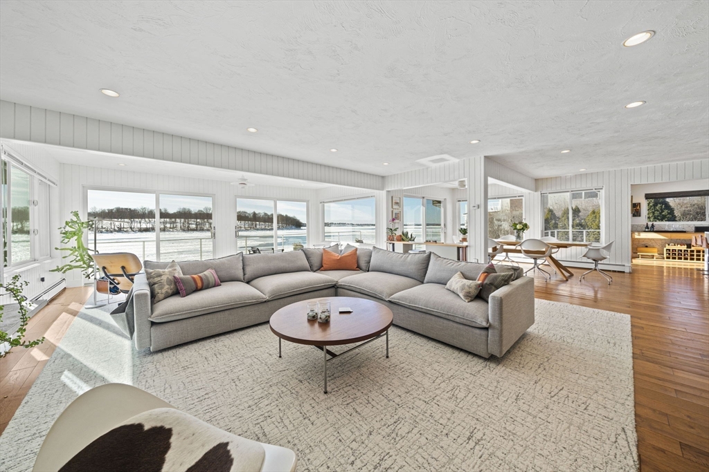 141 Edgewater Road Hull, MA 02045 - Photo 18 of 42