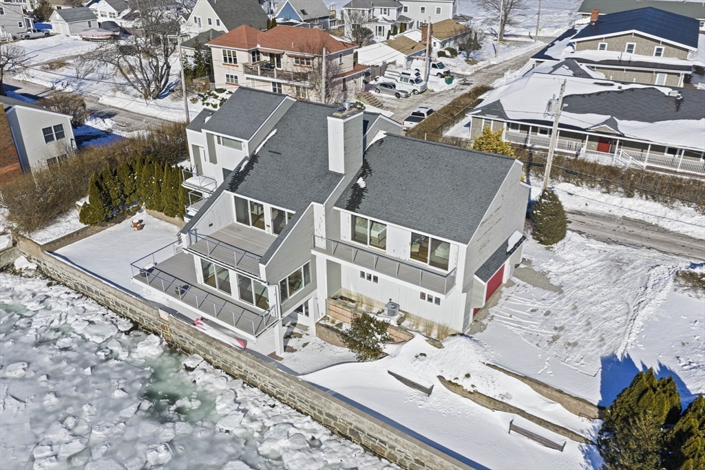 141 Edgewater Road Hull, MA 02045 - Photo 3 of 42