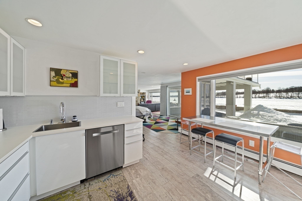 141 Edgewater Road Hull, MA 02045 - Photo 37 of 42