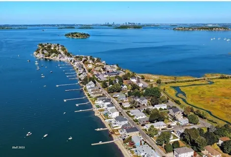 $2,999,995 | 141 Edgewater Road, Hull, MA 02045