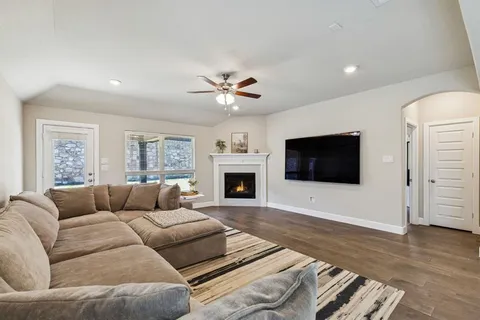 $520,000 | 4130 Mountain Laurel Drive, Hickory Creek, TX 75065