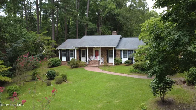 $264,900 | 904 School Drive, Williamston, NC 27892
