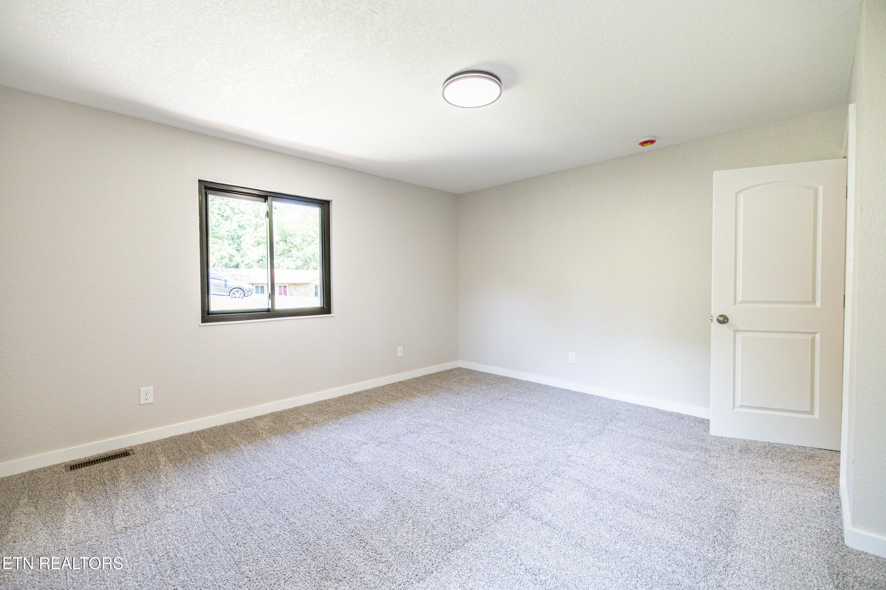 107 Garnet Lane Oak Ridge, TN 37830 - Photo 31 of 51 107_GARNET30