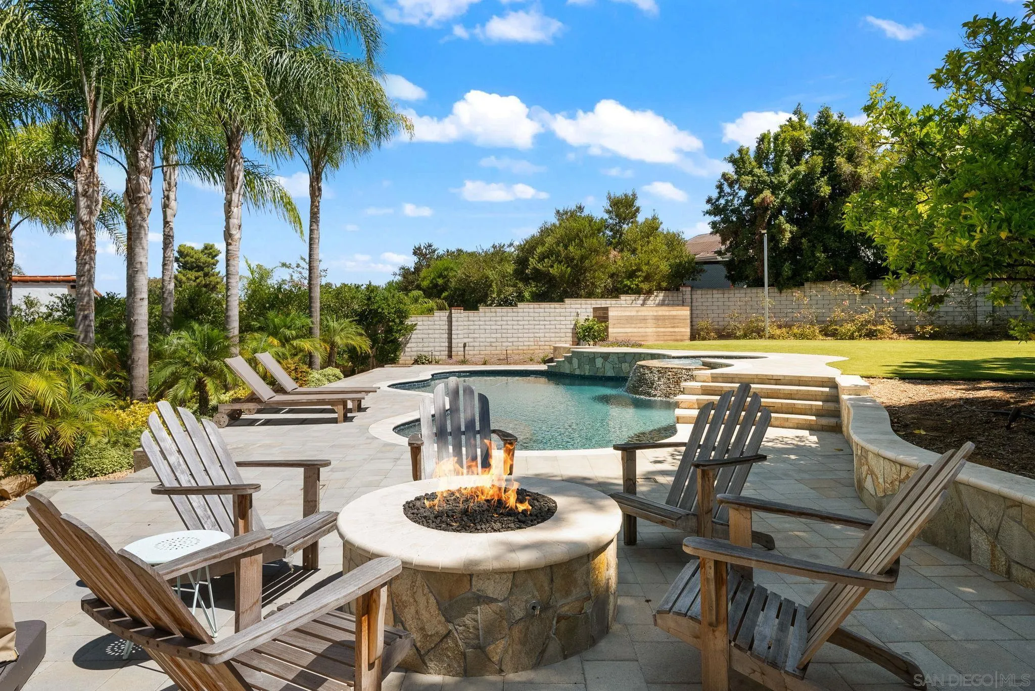 15925 Lime Grove Road Poway, CA 92064 - Photo 25 of 42 Swimming Pool/Hot Tub/Sauna