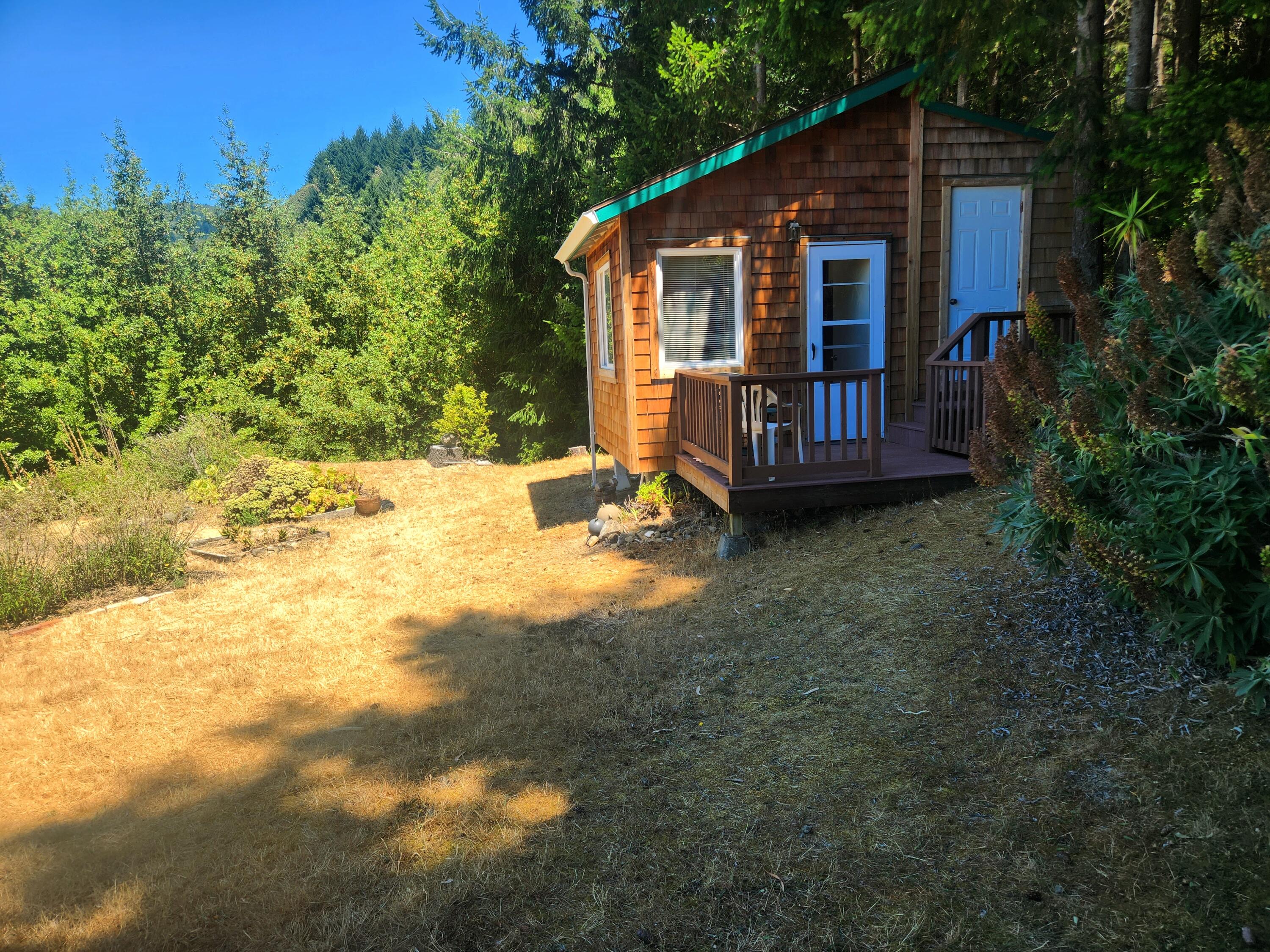 10 Telegraph Creek Road Whitethorn, CA 95589 - Photo 42 of 59