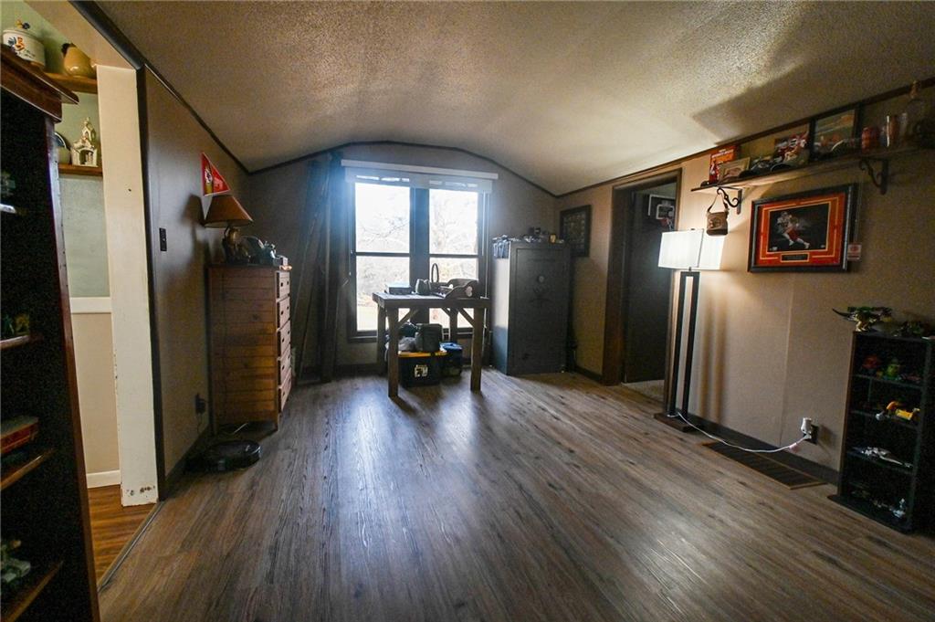 3890 Northeast 60 Road Osceola, MO 64776 - Photo 26 of 38