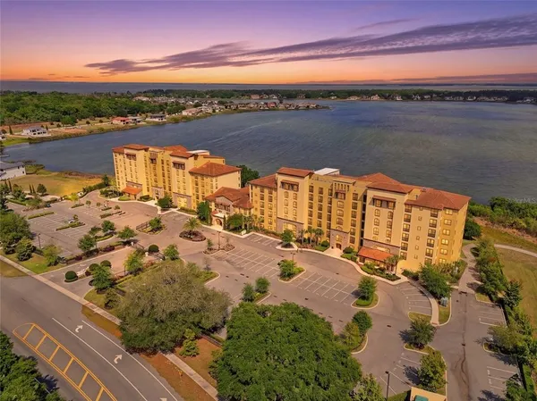 $379,900 | 16300 County Road 455, Unit 714, Montverde, FL 34756