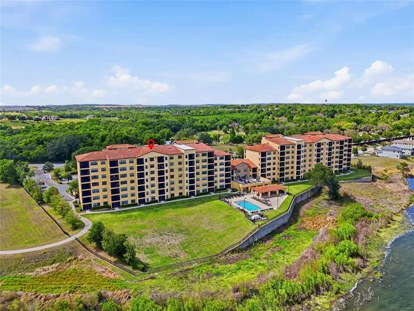 $379,900 | 16300 County Road 455, Unit 714, Montverde, FL 34756