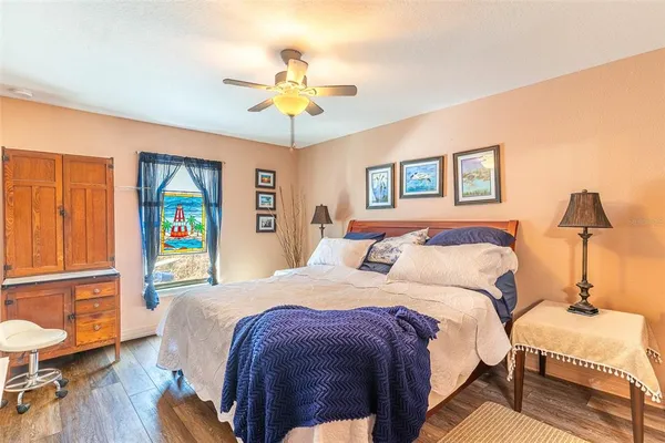 $274,990 | 414 Miles Boulevard, Dundee, FL 33838