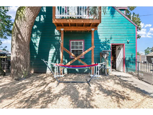 $720,000 | 5320 Royal Avenue, Eugene, OR 97402