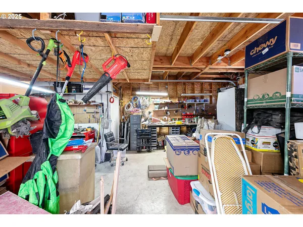 $720,000 | 5320 Royal Avenue, Eugene, OR 97402