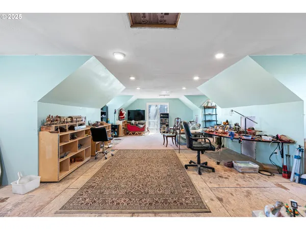 $720,000 | 5320 Royal Avenue, Eugene, OR 97402