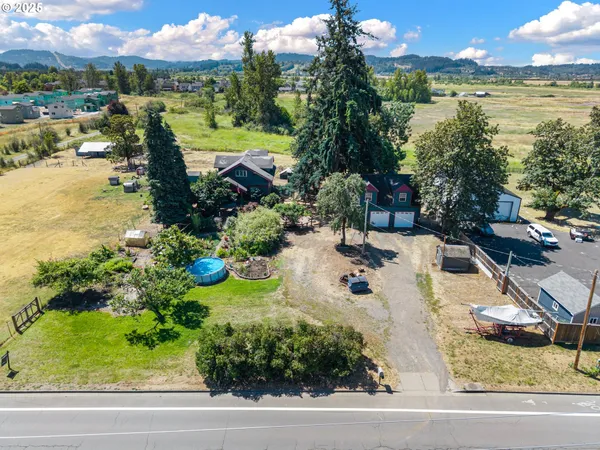 $720,000 | 5320 Royal Avenue, Eugene, OR 97402