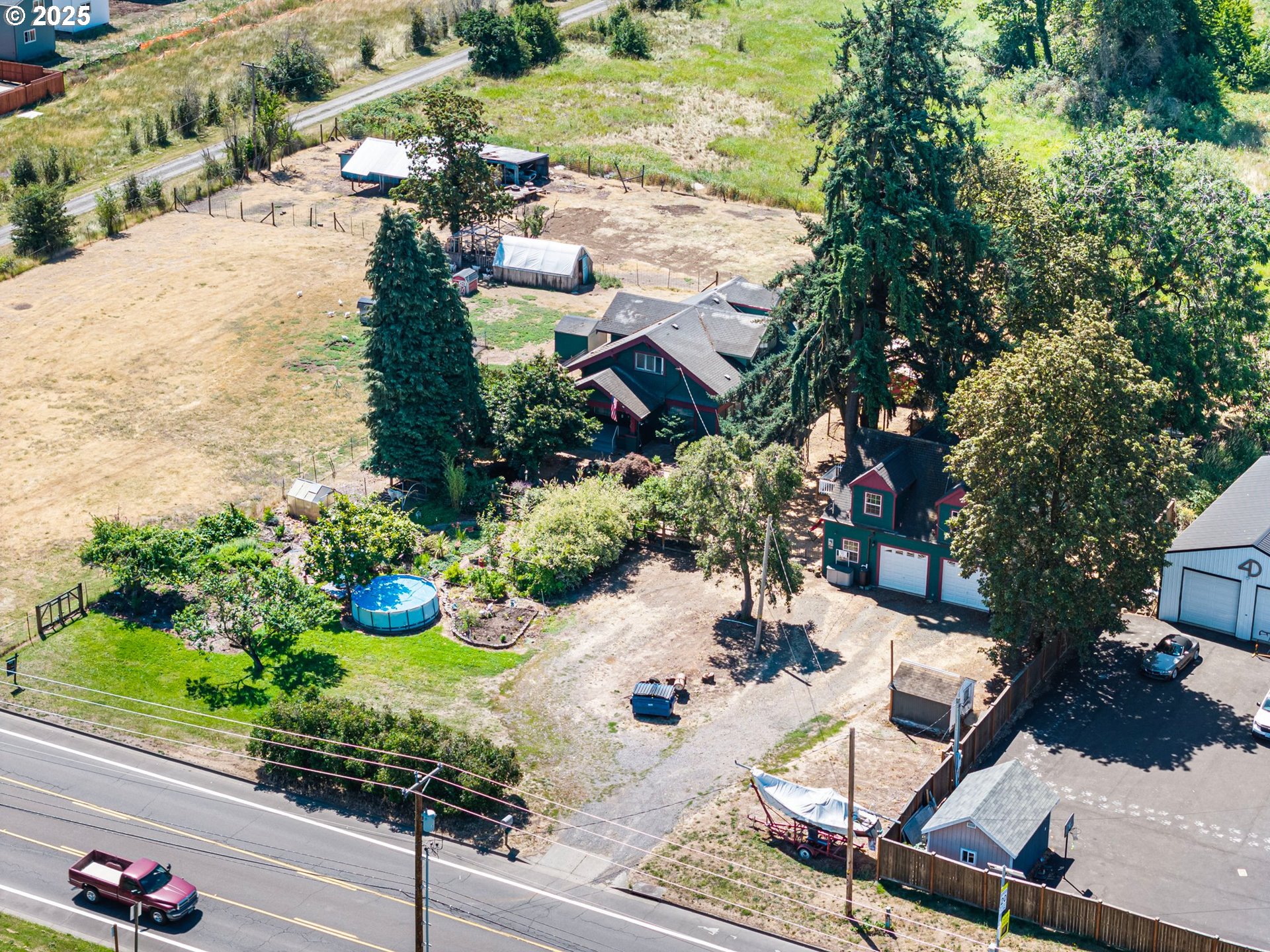 5320 Royal Avenue Eugene, OR 97402 - Photo 40 of 43