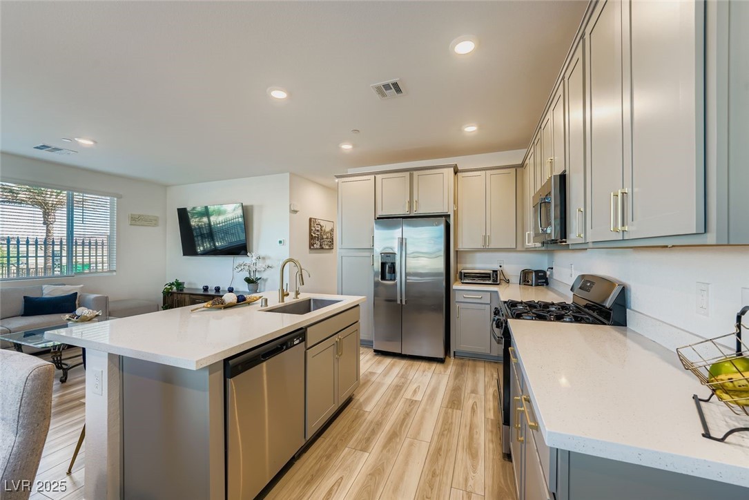 1023 Presley Ridge Street Henderson, NV 89002 - Photo 6 of 17