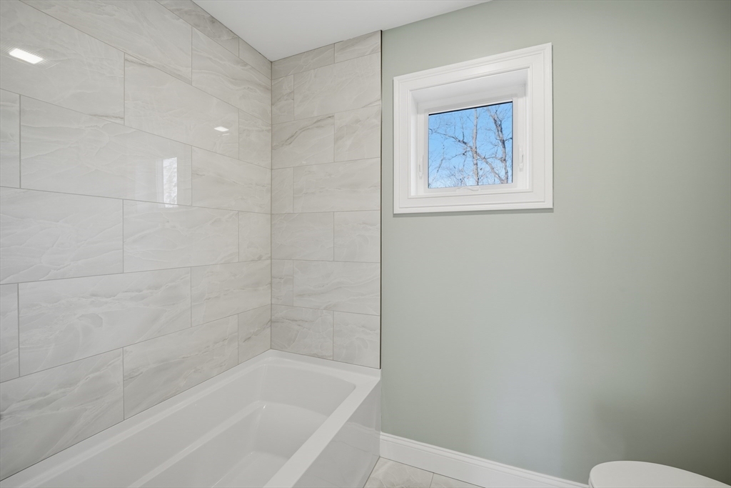130 Linden Ridge Road Amherst, MA 01002 - Photo 25 of 39