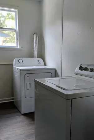 $1,700 | 806 Essex Drive, Tallahassee, FL 32304