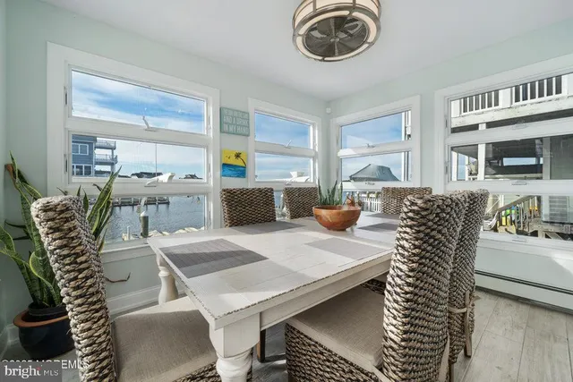 $779,900 | 1407 Hilo Bay Drive, Forked River, NJ 08731