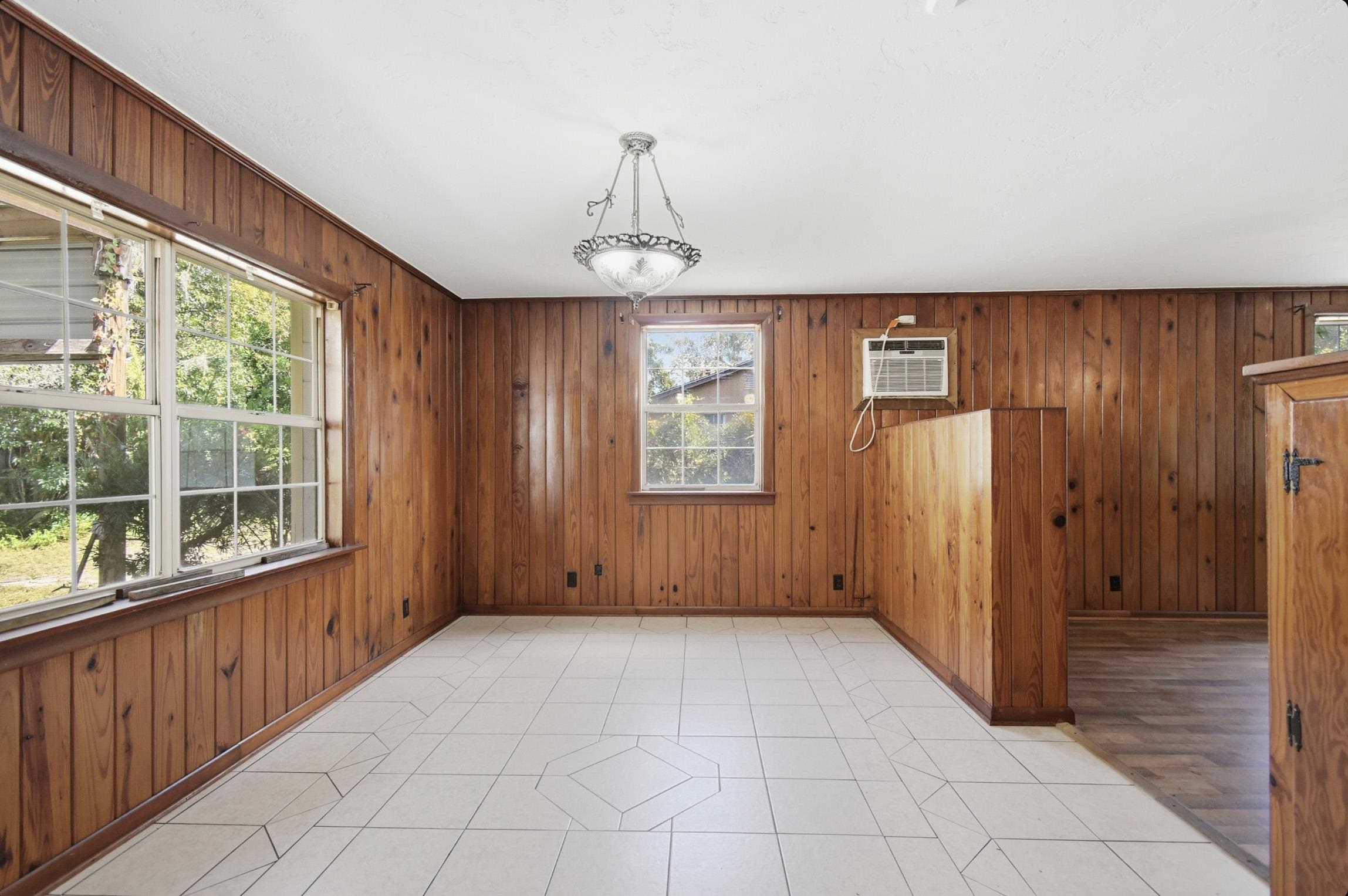 614 West Leon Street Perry, FL 32347 - Photo 2 of 22